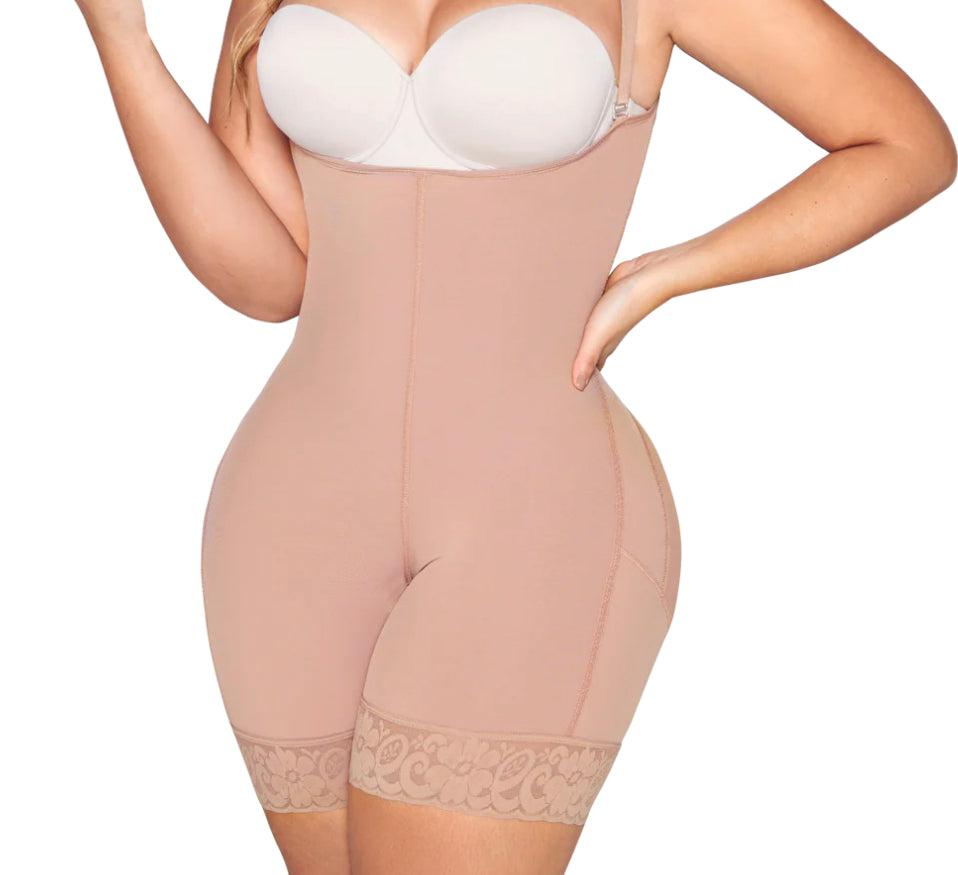 SEAMLESS SLIP UP Body Shaper